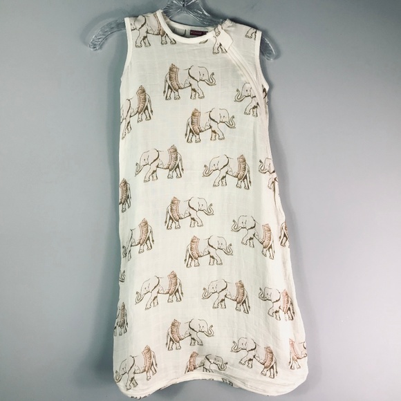 milkbarn wearable blanket